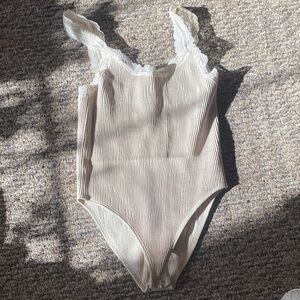 Forever 21 Cream Ribbed Lace Bodysuit